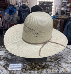 Model Resistol Straw “River Oaks” 4”1/4 Brim With DryLex Sweatband