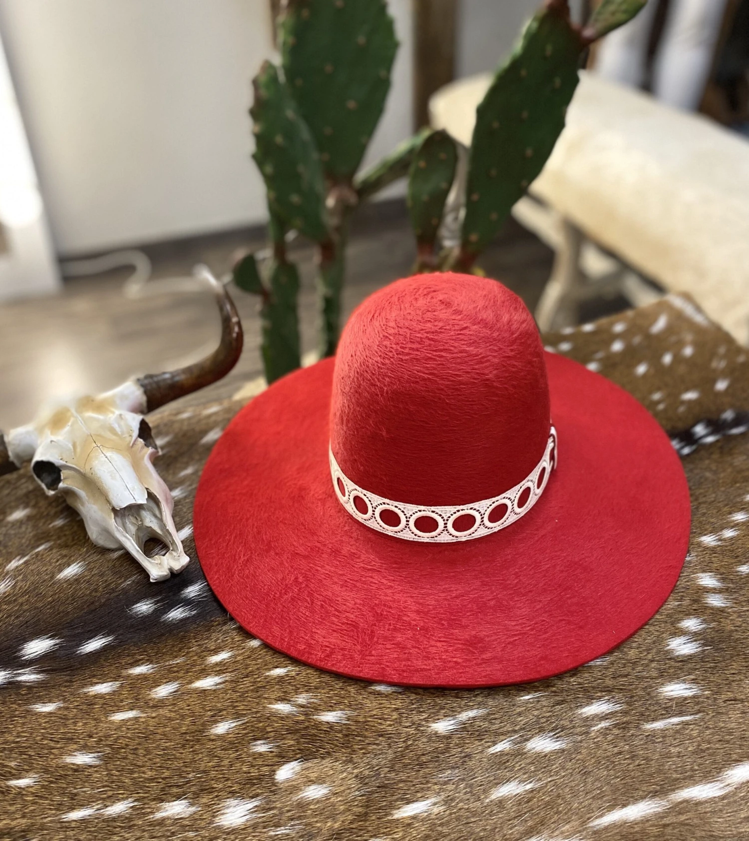 Tacchino “Red" Grizzly Fashion Hat